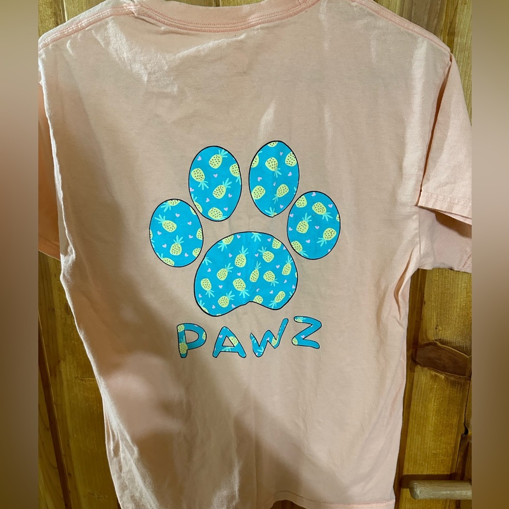 PAWZ pineapple shirt